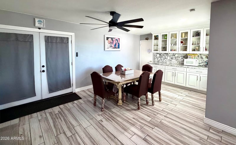8310 N 55th Ave, Glendale, AZ 85302