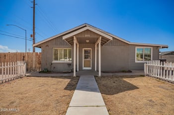8310 University Dr, Mesa, AZ 85207
