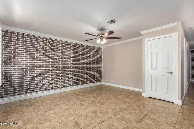 8310 University Dr, Mesa, AZ 85207