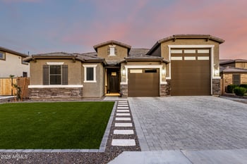 8311 186th Ln, Waddell, AZ 85355