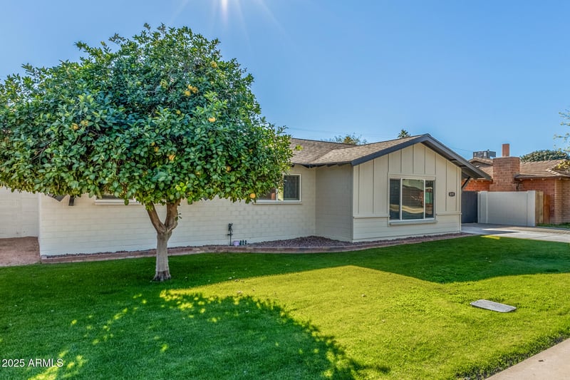 8311 Mackenzie Dr, Scottsdale, AZ 85251