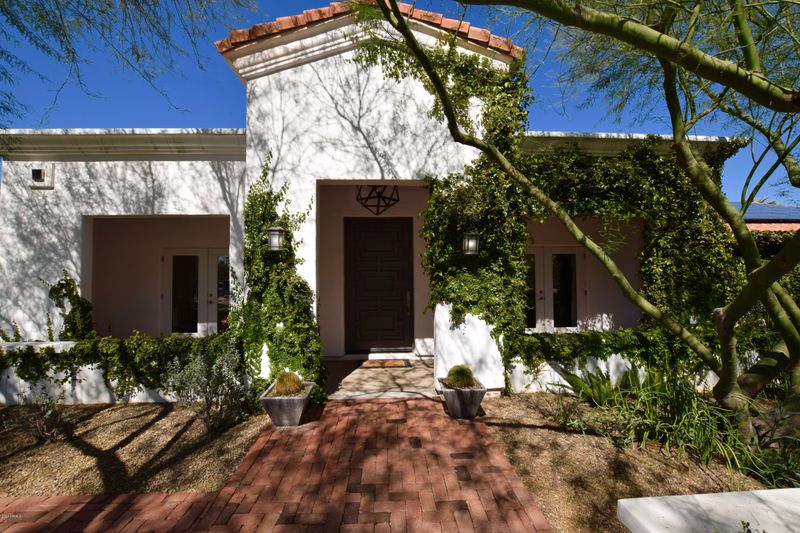 8314 E Sharon Dr, Scottsdale, AZ 85260