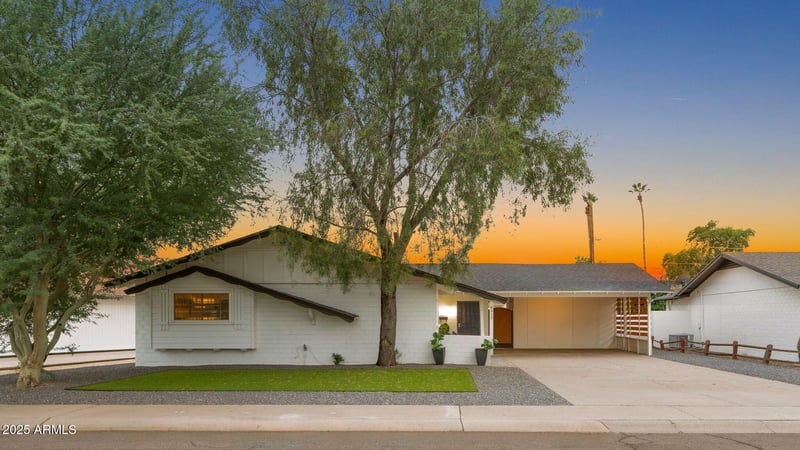 8315 Devonshire Ave, Scottsdale, AZ 85251
