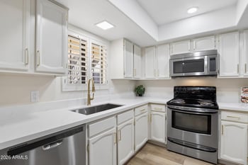 8315 21st Dr #G107, Phoenix, AZ 85021