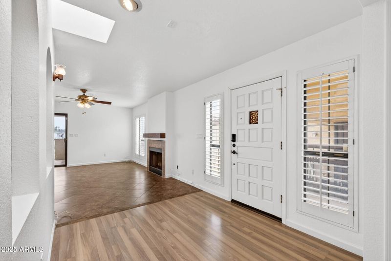 8315 N 21st Dr #G208, Phoenix, AZ 85021