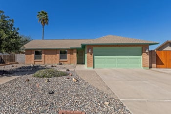 8318 Orchid Ln, Peoria, AZ 85345