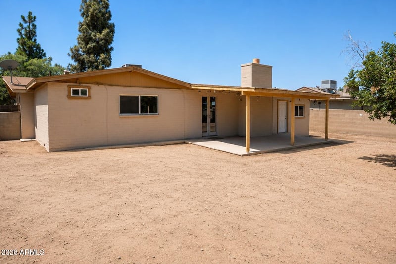 8318 Roma Ave, Phoenix, AZ 85037