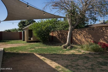 8318 Turney Ave, Phoenix, AZ 85037