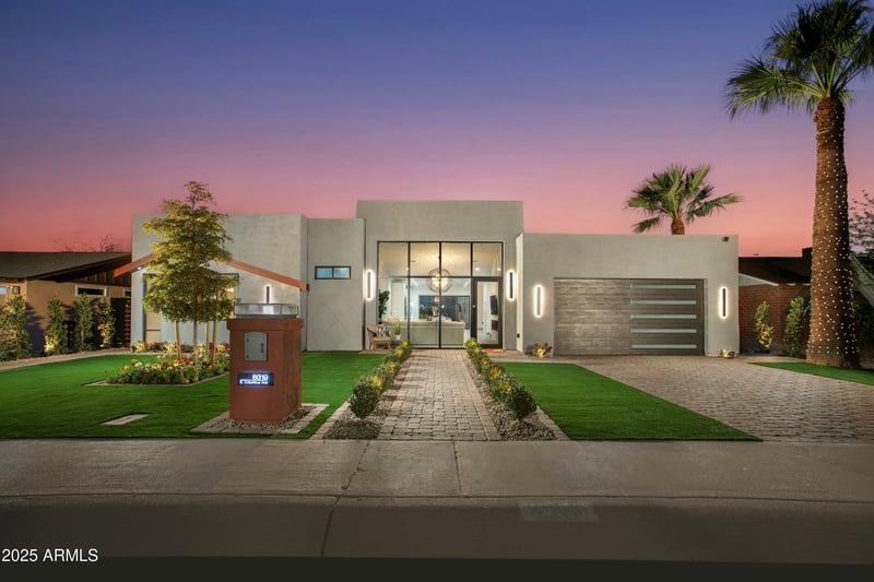8319 Columbus Ave, Scottsdale, AZ 85251