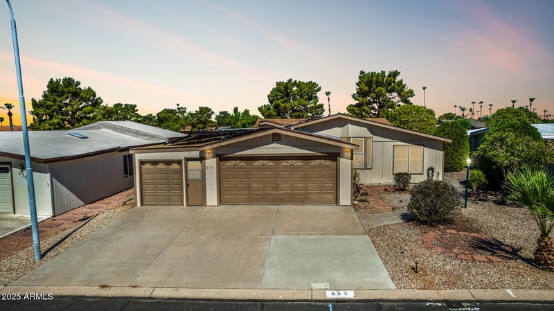 832 82nd Pl, Mesa, AZ 85208