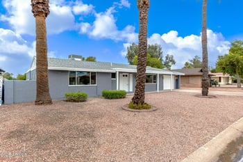 832 Saranac Ave, Mesa, AZ 85208