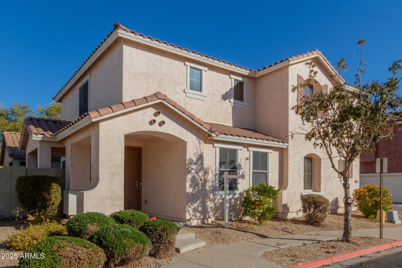832 Stottler Dr, Gilbert, AZ 85296