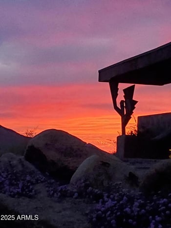 8320 Concho Ln, Carefree, AZ 85377