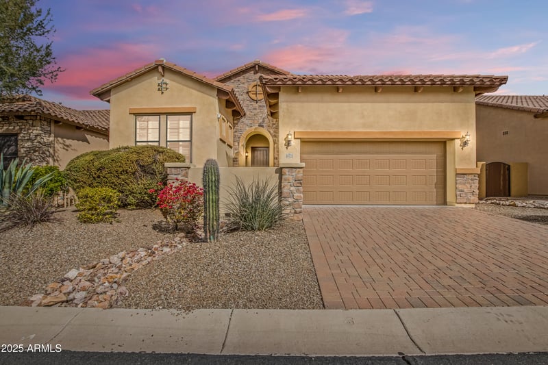 8322 Indigo St, Mesa, AZ 85207
