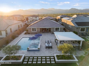 8323 186th Ln, Waddell, AZ 85355