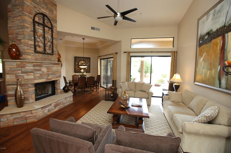 8324 E Jenan Dr, Scottsdale, AZ 85260