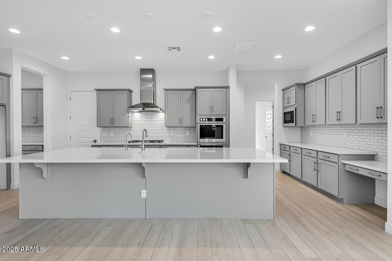 8324 Palo Verde Dr, Glendale, AZ 85305