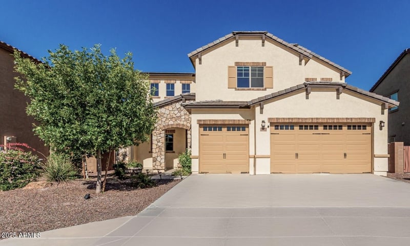 8325 171st Dr, Waddell, AZ 85355