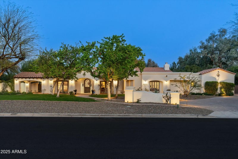 8325 N 73rd Pl, Scottsdale, AZ 85258