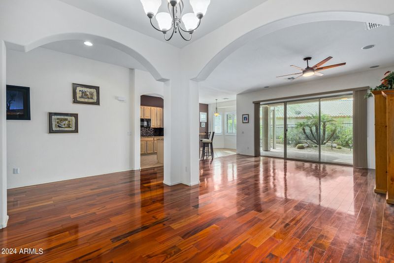 8325 W Andrea Dr, Peoria, AZ 85383