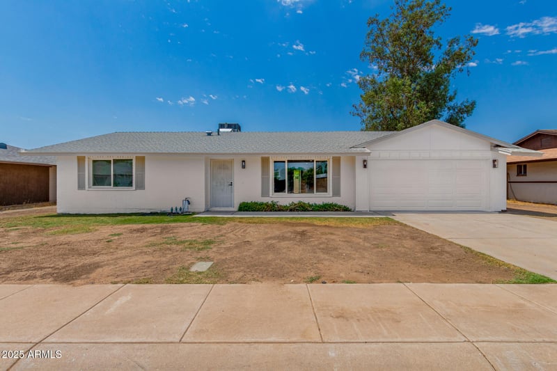 8326 56th Ave, Glendale, AZ 85302
