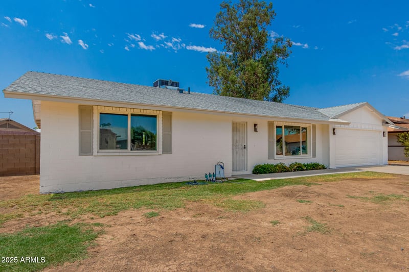 8326 56th Ave, Glendale, AZ 85302