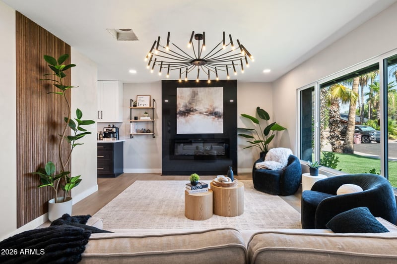 8326 Valley View Rd, Scottsdale, AZ 85250