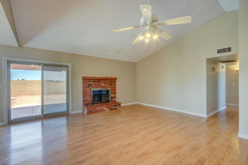 8326 W Alice Ave, Peoria, AZ 85345