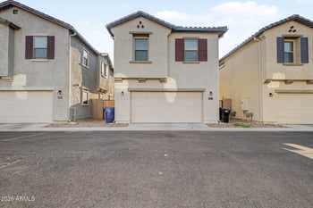 8327 E Impala Ave, Mesa, AZ 85209