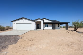 8328 351st Ln, Tonopah, AZ 85354