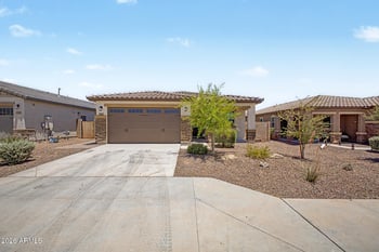 8329 N 173rd Ln, Waddell, AZ 85355