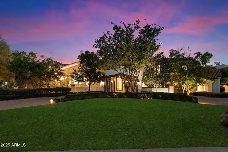 8329 Ridgeview Dr, Paradise Valley, AZ 85253
