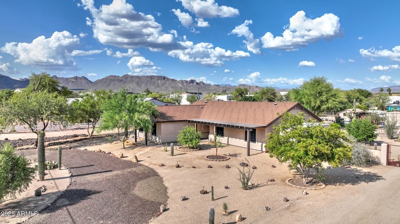 833 110th St, Mesa, AZ 85207