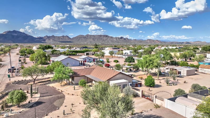 833 110th St, Mesa, AZ 85207