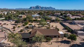 833 110th St, Mesa, AZ 85207