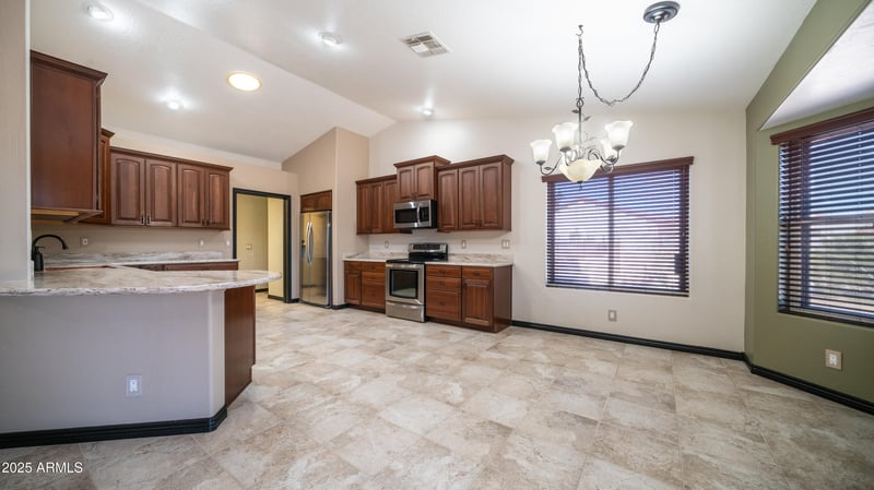 833 110th St, Mesa, AZ 85207