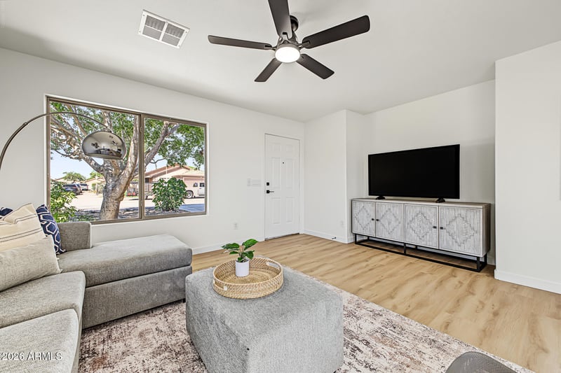 833 E Pima Ave, Apache Junction, AZ 85119