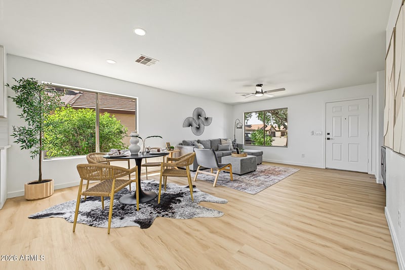 833 E Pima Ave, Apache Junction, AZ 85119
