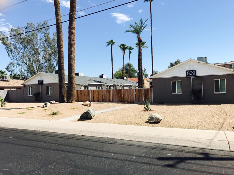 833 E Turney Ave, Phoenix, AZ 85014