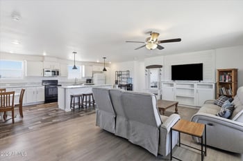 833 Tepee St, Apache Junction, AZ 85120