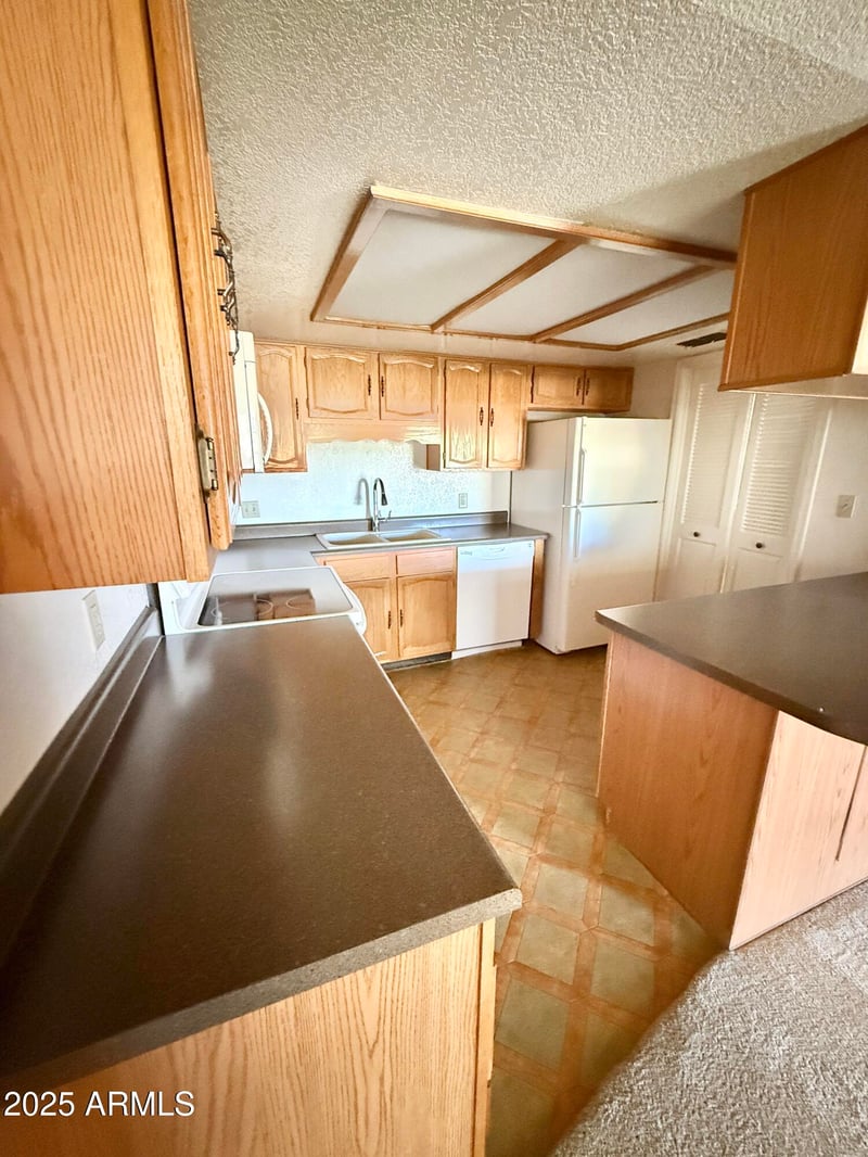 8330 21st Dr #J203, Phoenix, AZ 85021
