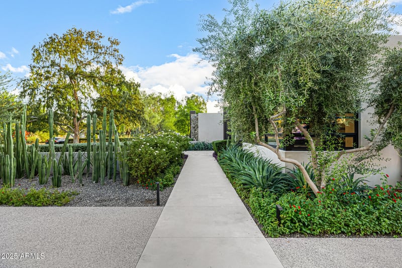 8330 74th Pl, Scottsdale, AZ 85258