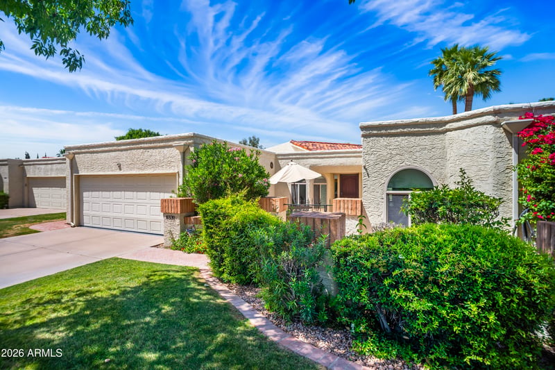 8330 E San Bernardo Dr, Scottsdale, AZ 85258