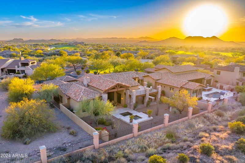 8330 E Sunset View Dr, Gold Canyon, AZ 85118