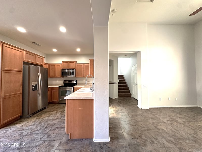 8330 Lewis Ave, Phoenix, AZ 85037