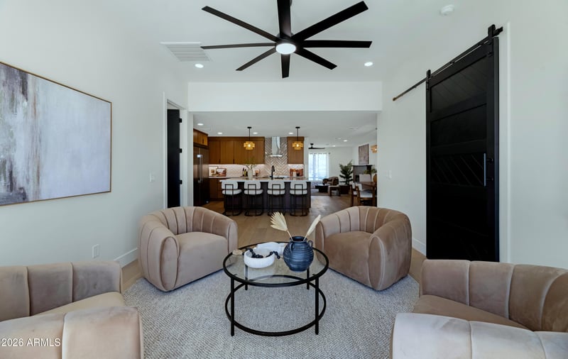 8331 Malcomb Dr, Scottsdale, AZ 85250