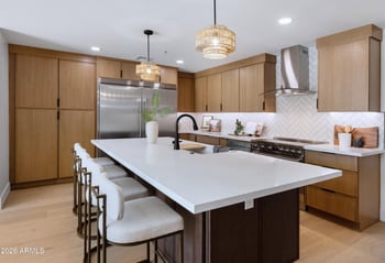 8331 Malcomb Dr, Scottsdale, AZ 85250