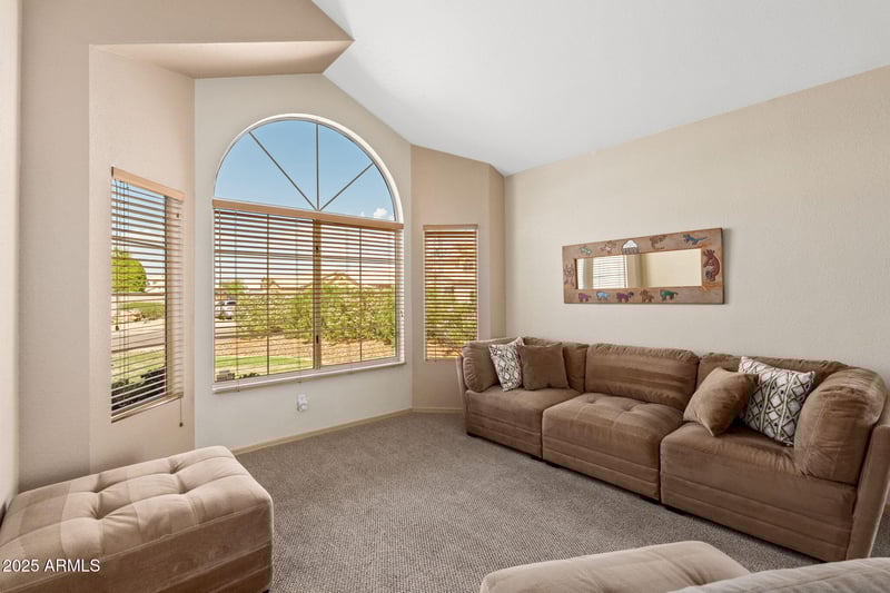 8331 Fullam St, Peoria, AZ 85382