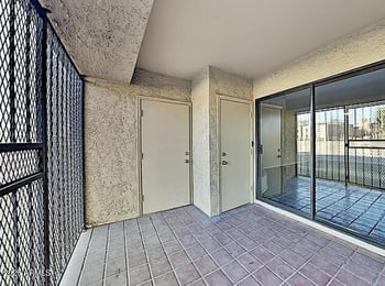 8331 21st Dr #H102, Phoenix, AZ 85021