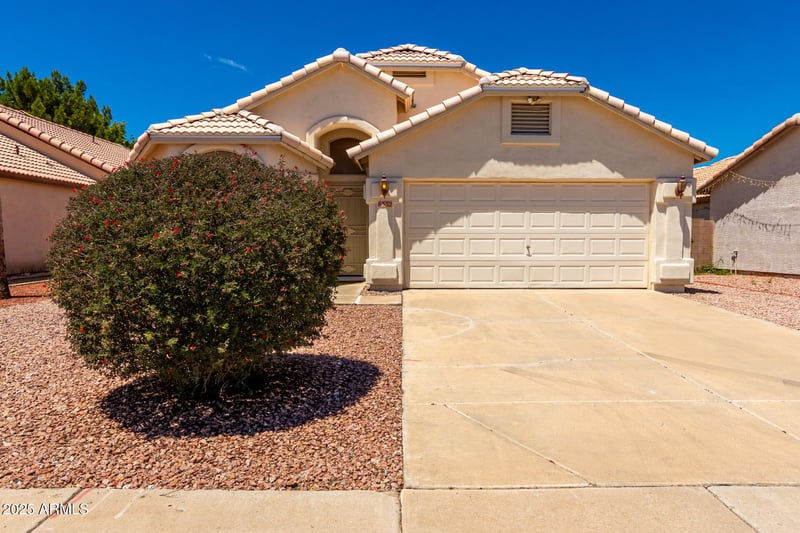 8332 Troy St, Peoria, AZ 85382